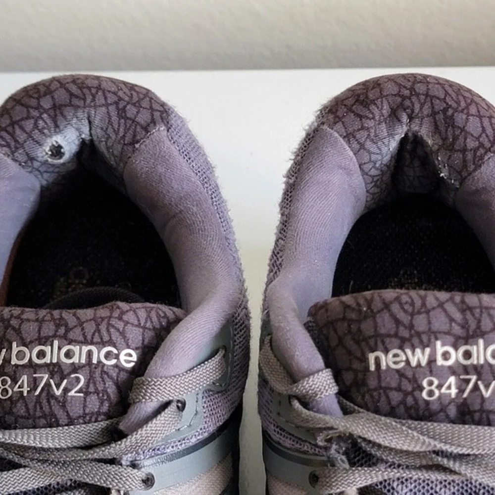 New Balance 847v2 Womens Size 10 Gray Walking Shoes‎ WW847GY2 Abzorb Comfort